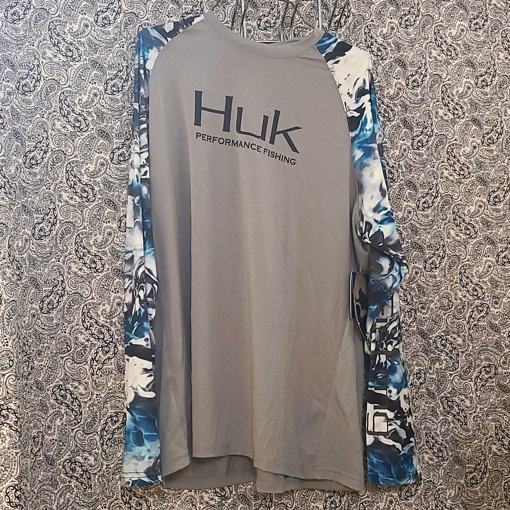 Huk Large L long sleeve shirt men mossy oak blue new with tags